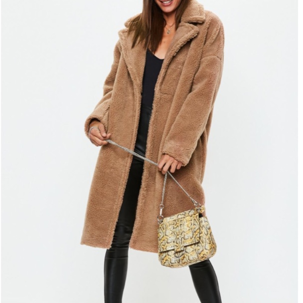MISSGUIDED: Camel Chunky Borg Teddy Coat s…